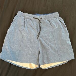 Lululemon Men’s Shorts – Blue Chambray Style (Size M, Lined)